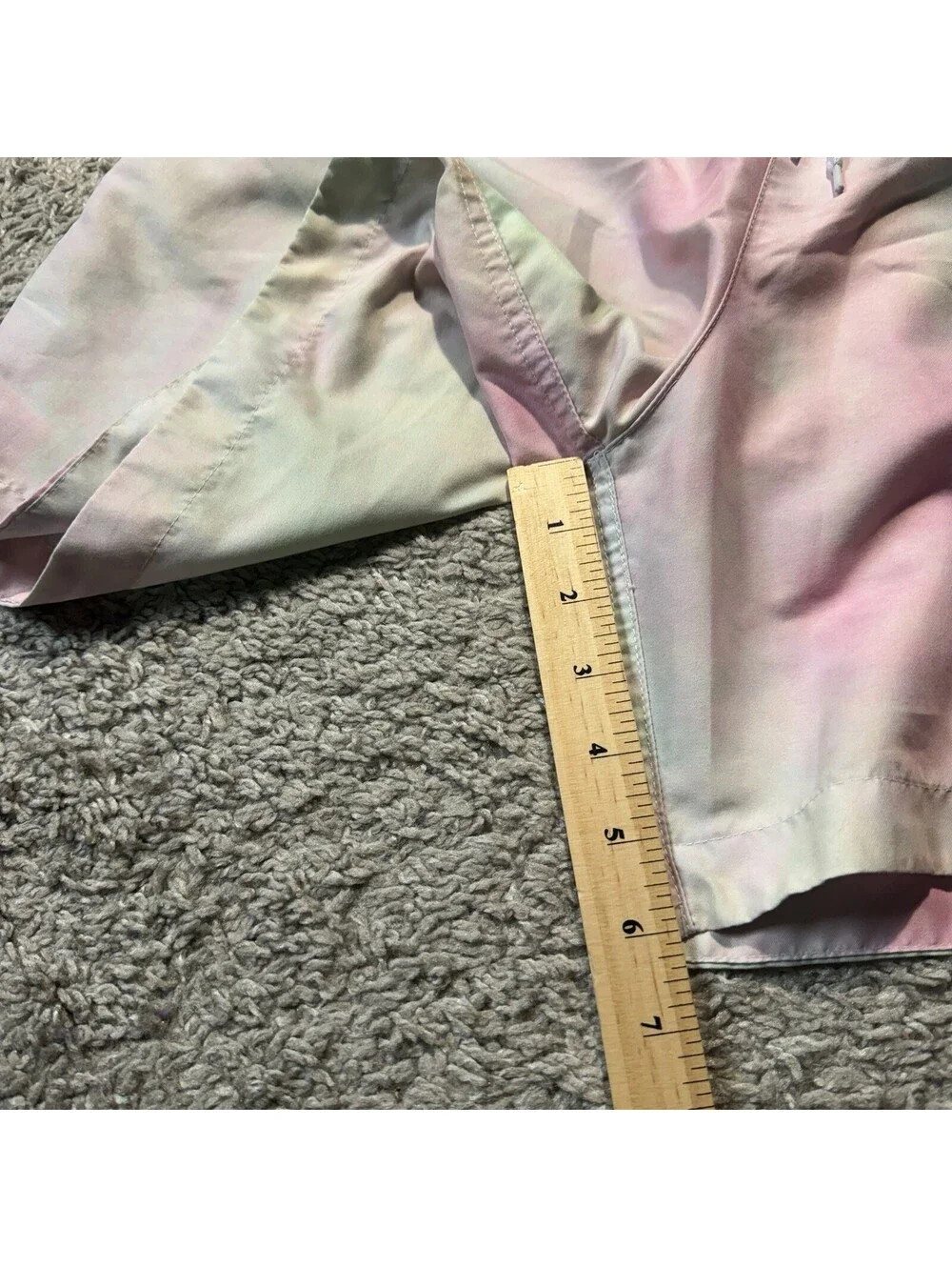 Playboy by Pacsun Swim Shorts Men’s Medium Rainbow Tie Dye Drawstring Logo